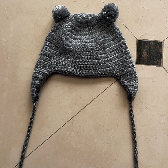 KOALA HAT | Custom Knit - Picture 2 of 5